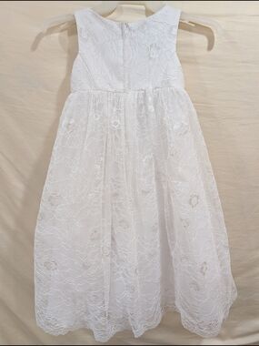 David's Bridal Flower Girl White Lace Dress Size 4